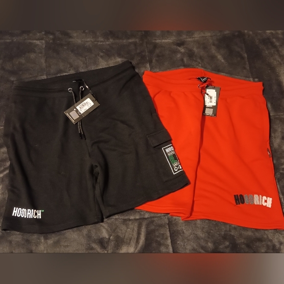 HOODRICH 2 T Shirts XXL and 2 Short XL Bundle White Green Black Red - Picture 2 of 14